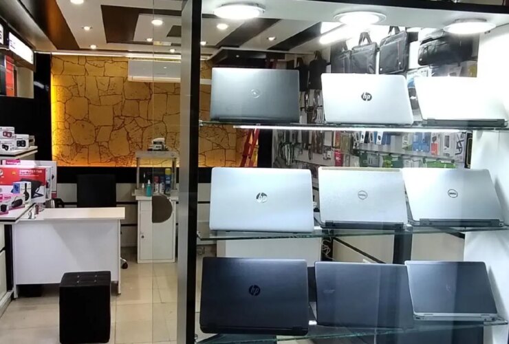 چگونه بهترین لپ تاپ را برای کسب و کار و نیازهای خود انتخاب می کنید؟ 24 چگونه بهترین لپ تاپ را برای کسب و کار و نیازهای خود انتخاب می کنید؟