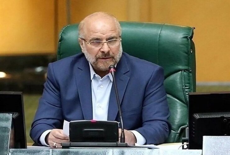 کلیباف: کسی که برای انجام کاری اختیار و پول می خواهد، یعنی عرضه ندارد. 26 کلیباف: کسی که برای انجام کاری اختیار و پول می خواهد، یعنی عرضه ندارد.