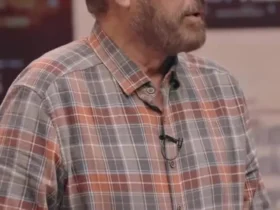 کنایه تند فیروز کریمی از سخنان توهین آمیز فراستی درباره زندگی کیارستمی 8 کنایه تند فیروز کریمی از سخنان توهین آمیز فراستی درباره زندگی کیارستمی