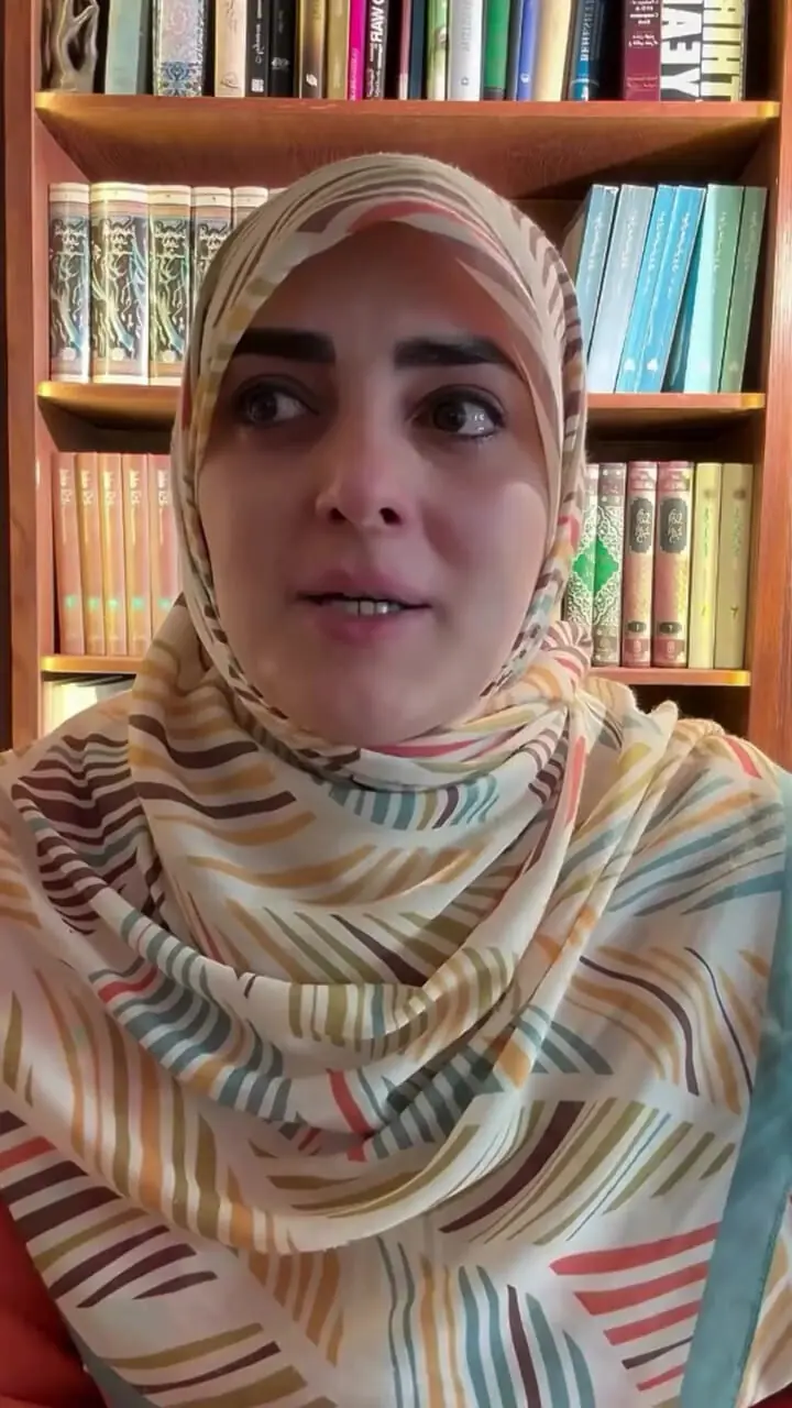 گریه های دردناک گوینده: همکلاسی ام مرا به جشن تولدش دعوت نکرد چون پولدار نبودم 1 گریه های دردناک گوینده: همکلاسی ام مرا به جشن تولدش دعوت نکرد چون پولدار نبودم