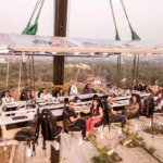 خانواده ای در یک رستوران معلق به ارتفاع 38 متر گرفتار شدند