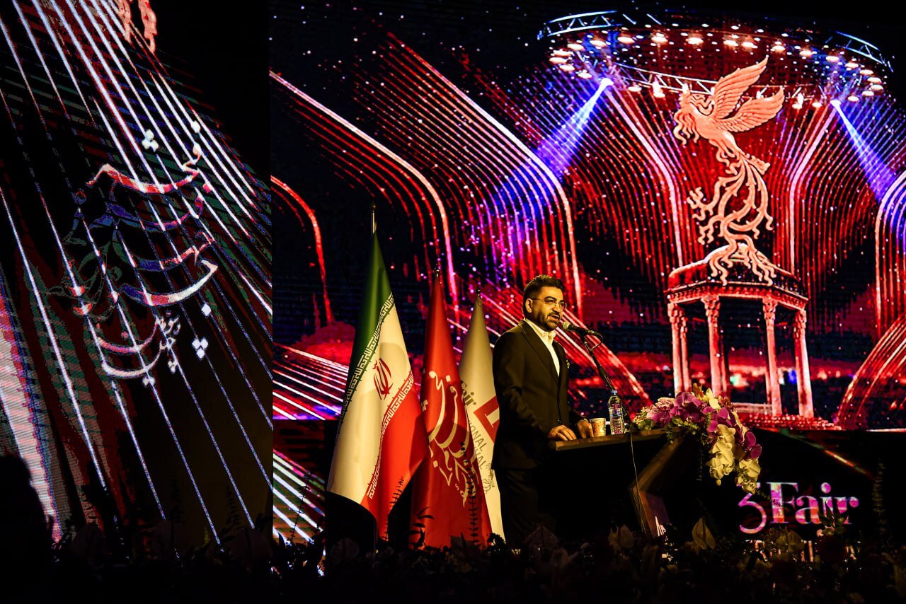 پایان جشنواره جهانی فیلم فجر در شیراز/ تقدیر از رضا میرکریمی و آلفرد یعقوب زاده