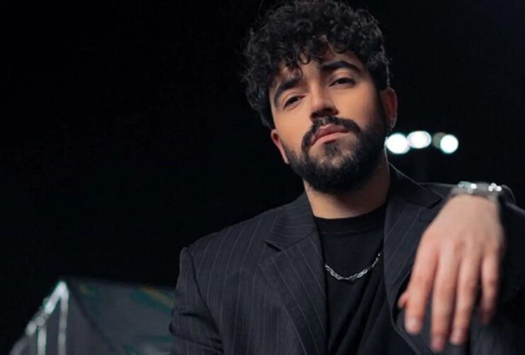 اولین آلبوم رسمی «شروین حاجی پور» منتشر شد/من از ایران نمی روم، اینجا کار می کنم.