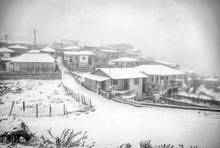 تصاویر; بارش برف پاییزی در روستاهای کوهستانی سوادکوه