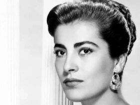 «هند جگر خوردن فیلم محمد رسول الله» در 51 سالگی; سال 1361 9 51 ساله