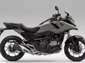 هوندا NC750X 2026 با فیس لیفت و رنگ خاکستری مات عرضه می شود 8 هوندا NC750X 2026