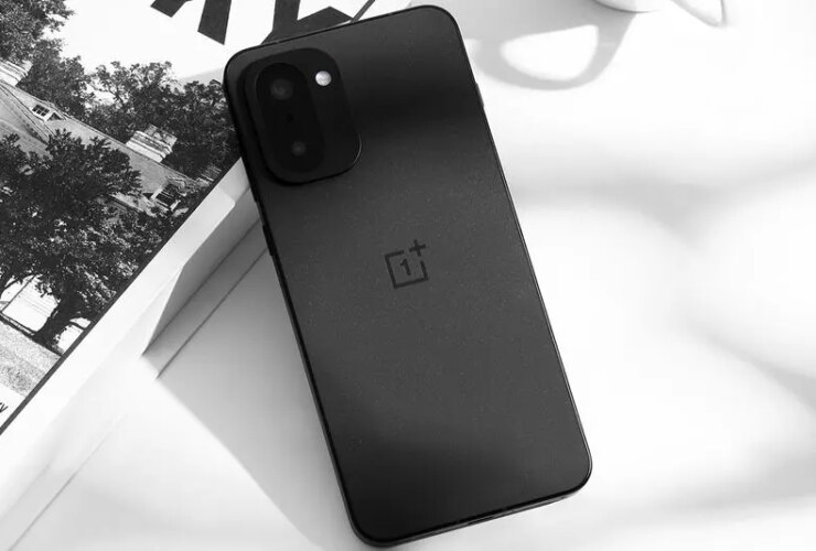 OnePlus 6T; پنج نکته از رقیب جدید A56 در بازار موبایل 37 وان پلاس