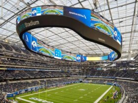 گران ترین ورزشگاه جهان میزبان 2 بازی تیم ملی ایران است! 18 گران ترین ورزشگاه جهان میزبان 2 بازی تیم ملی ایران است!