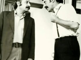 عکس/ جمشید مشایخی 38 ساله در کنار مرتضی احمدی 48 ساله; سال 1351 8 عکس/ جمشید مشایخی 38 ساله در کنار مرتضی احمدی 48 ساله; سال 1351