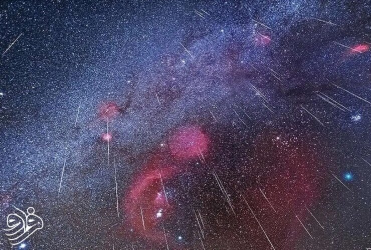 بامداد سوم آذرماه یک شهاب در آسمان ایران می بارد!