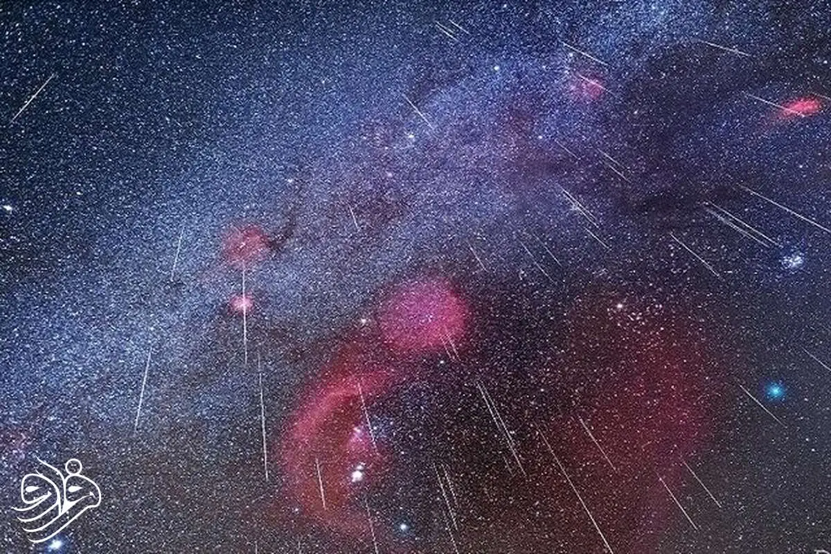 بامداد سوم آذرماه یک شهاب در آسمان ایران می بارد!