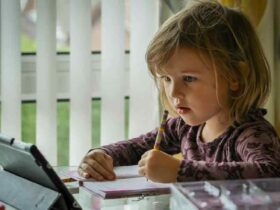 مددکاران اجتماعی قلب تپنده عدالت در سلامت کودکان هستند