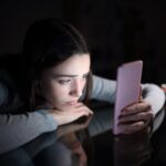 یک چهارم نوجوانان به دنبال درمان سلامت روان از چت بات ها/ هشدار سیستم سلامت هستند