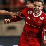 برای دیدن؛ گل اول پرسپولیس مقابل پیکان از اورونوف در دقیقه 3+45