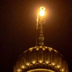 تصاویری زیبا از بارش باران در حرم امام علی (ع).