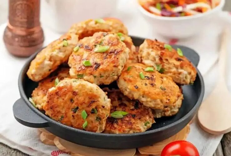 طرز تهیه کوکو مرغ; یک شام خوشمزه و رضایت بخش 33 مرغ درست کردی