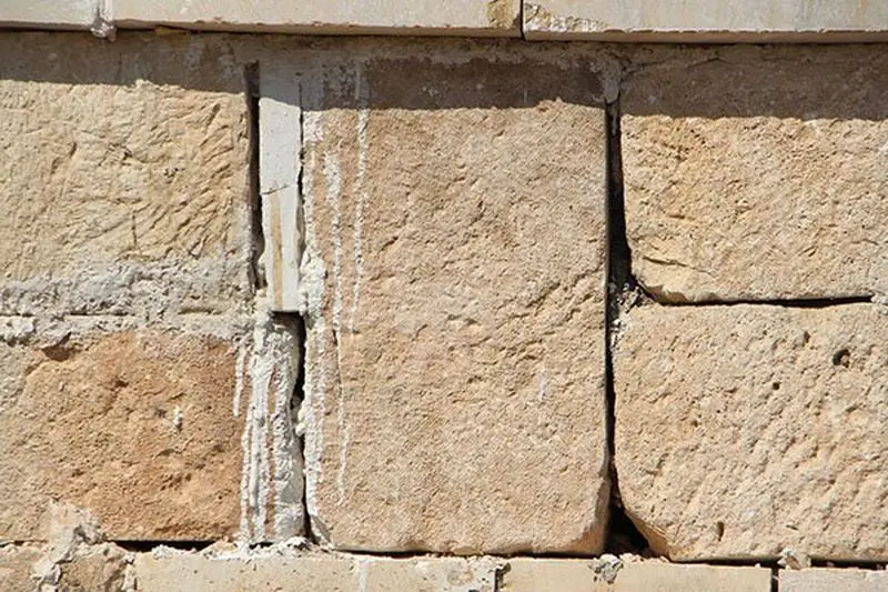 خرابکاری روی قبر جاماسب! 12 جاماسب