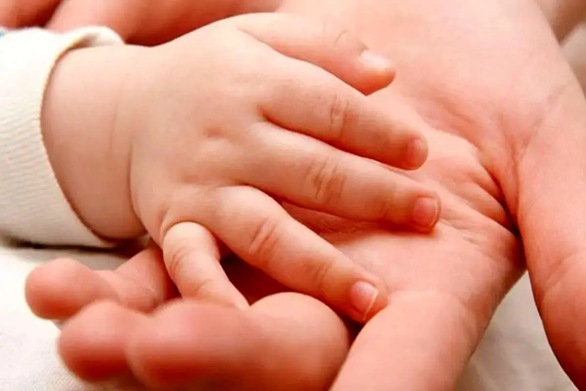 میزان مرگ و میر پیش از تولد در گیلان/میانگین نرخ باروری زنان ایرانی 1.6 1 میزان مرگ و میر پیش از تولد در گیلان/میانگین نرخ باروری زنان ایرانی 1.6