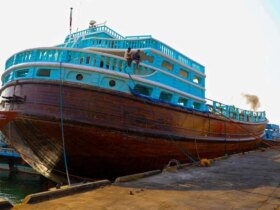 توقیف سه فروند قایق صیادی غیرمجاز در آبهای جاسک و دستگیری 11 متهم