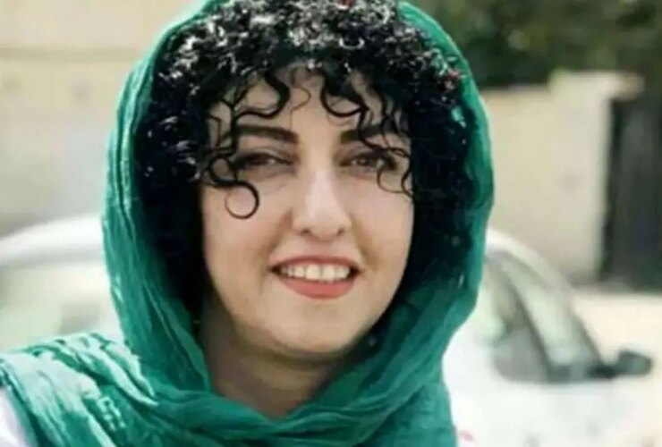 نرگس محمدی در مشهد دستگیر شد/ برای جلوگیری از درگیری تحت حمایت هستند 33 نرگس محمدی در مشهد دستگیر شد/ برای جلوگیری از درگیری تحت حمایت هستند