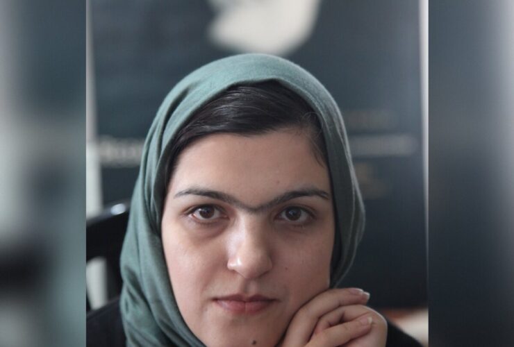 تضاد کلاری بین انتقاد از «الوهیت کارگردان» و تسلیم به «الوهیت تصویر» 30 تضاد کلاری بین انتقاد از «الوهیت کارگردان» و تسلیم به «الوهیت تصویر»