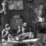 فرزندی که پس از مرگ مادرش باید در راه پدر تربیت می شد.