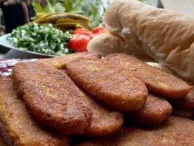 کتلت خوشمزه و معروف لاهیجان را چگونه تهیه کنیم؟ 8 کتلت خوشمزه و معروف لاهیجان را چگونه تهیه کنیم؟