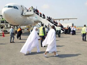 دلیل تفاوت هزینه حج 1405 برای زائران / چگونه با خانواده و دوستان سفر کنیم؟ 10 دلیل تفاوت هزینه حج 1405 برای زائران / چگونه با خانواده و دوستان سفر کنیم؟