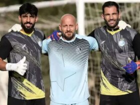 چهره سرمربی استقلال یک روز بعد از کتک خوردن! 12 چهره سرمربی استقلال یک روز بعد از کتک خوردن!