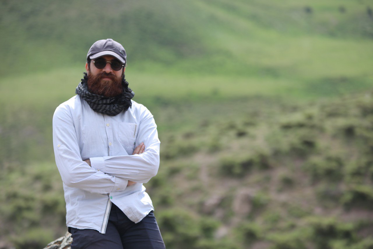 واقعیت بدون بازسازی؛ لحظات تکان دهنده ای که تنها توسط دوربین ثبت شده / مستند «برای دخترم» که مرز بین واقعیت و تخیل را بررسی می کند. 1 واقعیت بدون بازسازی؛ لحظات تکان دهنده ای که تنها توسط دوربین ثبت شده است / کاوش در مرز بین واقعیت و تخیل