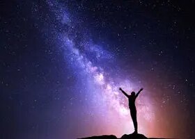 پیام امروز کائنات برای تو؛ گاهی زندگی دوباره از همون جایی شروع میشه که فکر میکردی پایانته. فقط یک لحظه بیشتر دوام بیار 8 پیام امروز کائنات برای تو؛ گاهی زندگی دوباره از همون جایی شروع میشه که فکر میکردی پایانته. فقط یک لحظه بیشتر دوام بیار