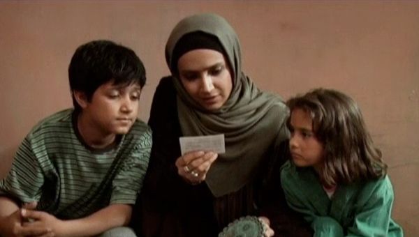 شبنم کولیخانی رادیو را به تنهایی نجات داد 5 3