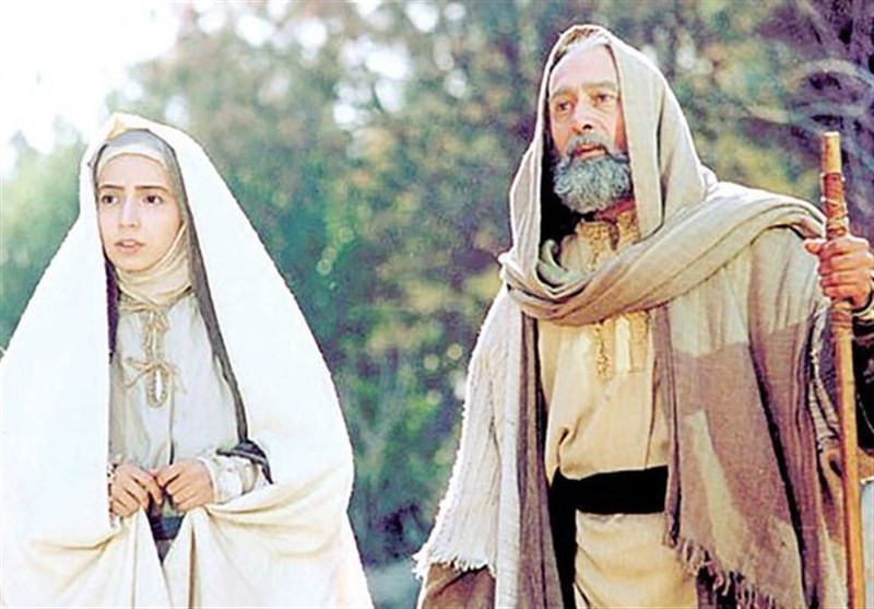 شبنم کولیخانی رادیو را به تنهایی نجات داد 7 5