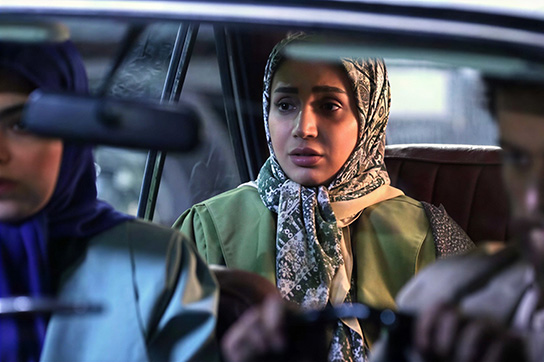 شبنم کولیخانی رادیو را به تنهایی نجات داد 1 100