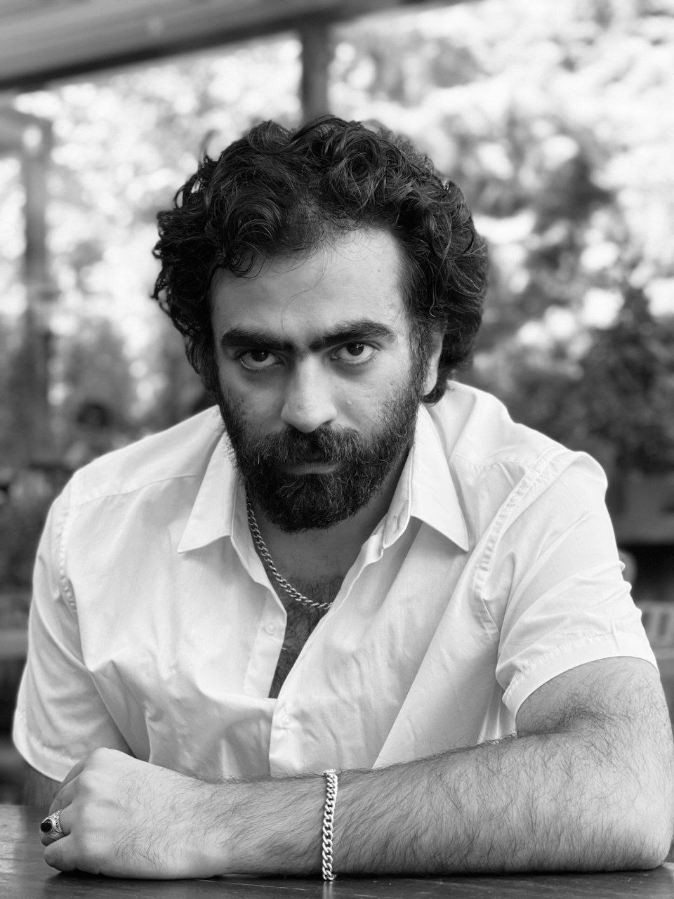 ذبیح الله منصوری; فریبکار یا خالق؟ / روایت پرخواننده ترین نویسنده تاریخ ایران 1 ذبیح الله منصوری; فریبکار یا خالق؟ / روایت پرخواننده ترین نویسنده تاریخ ایران