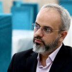 در روایت دیگری از دیدار رئیس جمهور با احزاب/پزشکان آمده است که کشور را خلع سلاح نمی کند.