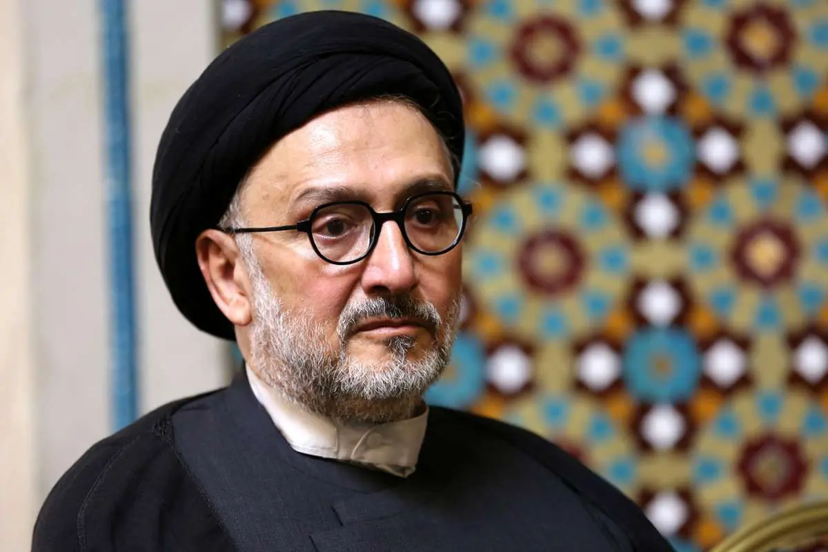 ابطحی جلیلی را صدا می زند: در هر آرامش کوچکی چه پدرکشی می شوی؟