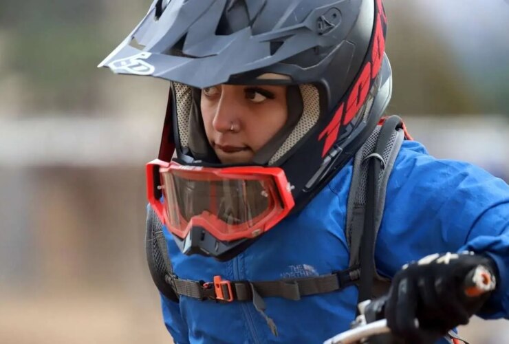 تصاویر; مسابقات موتور سیکلت اندرو سخت زنانه