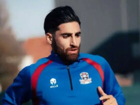 اصلاح جهانبخش مقابل یاران دنیس اکرت