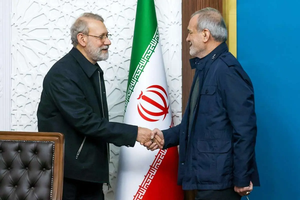 حضور علی لاریجانی در جلسه شورای عالی هماهنگی اقتصادی