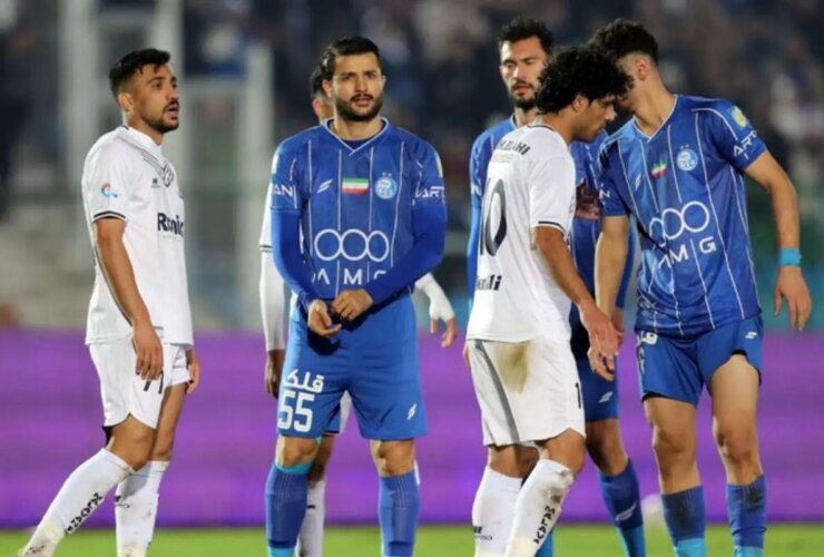 بلاتکلیفی در خط دفاعی استقلال مقابل المحرق