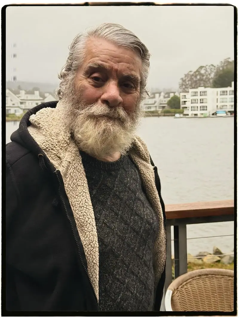 بهروز وثوقی