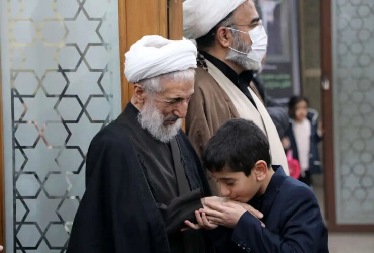 تصویر تبلیغاتی در چهلمین روز درگذشت فرزند کاظم صدیقی