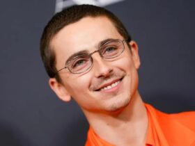 تور جنجالی Chalamet: چرا همه از «مارتی معظم» صحبت می کنند؟