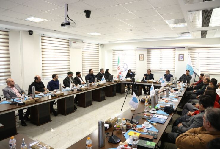 به عقیده مشترک تهیه کنندگان و فعالان سینما، ضرورت توسعه همکاری های سینمایی بین کشورهای عضو بریکس 12 به عقیده مشترک تهیه کنندگان و فعالان سینما، ضرورت توسعه همکاری های سینمایی بین کشورهای عضو بریکس