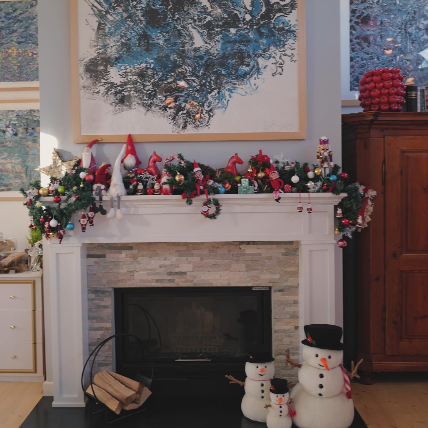 عکس خانوادگی خرم سلطان بازیگر زیبای کریسمس 8 605783414_18551240773054826_8595494866753654192_n