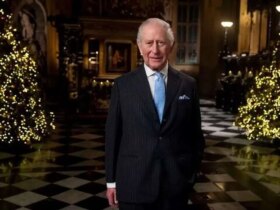 چارلز سوم: زیارت سفری به آینده و گذشته است