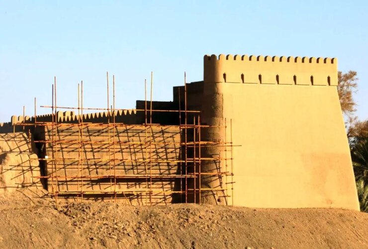 تصاویر; بم، 22 سال از آن روز دردناک می گذرد