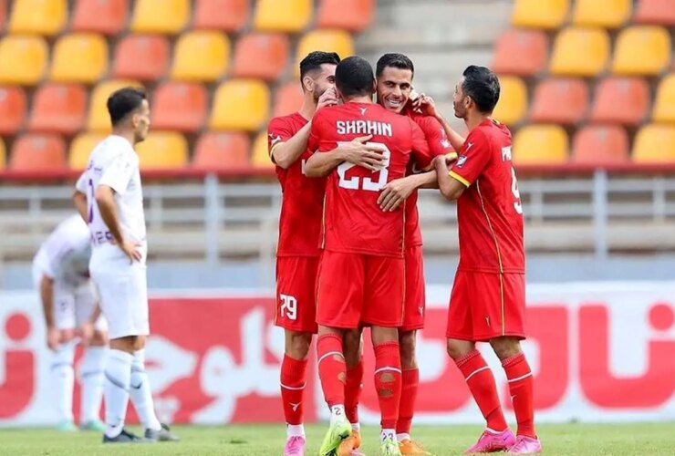 فجر سپاسی با نتیجه 1-2 مغلوب فولاد شد. یحیی در یک مسابقه جنجالی و عجیب سه امتیاز کسب کرد