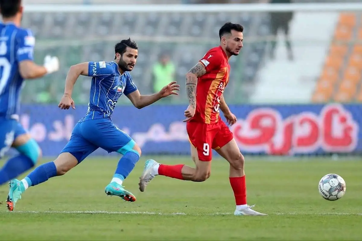 معمای ترکیب استقلال برای دیدار گل گهر